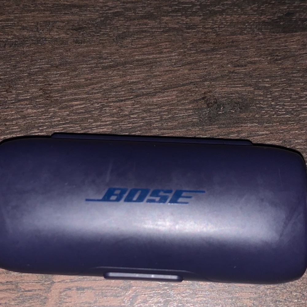 Bose wireless earbuds